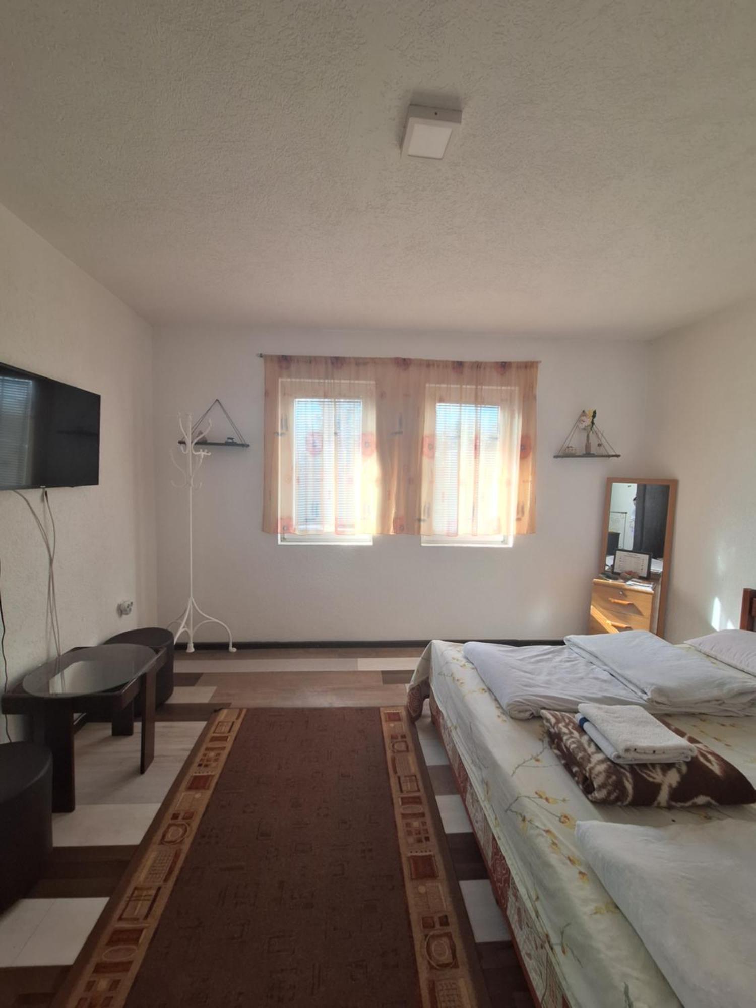 Pandora'S Place SJJ Cameră foto